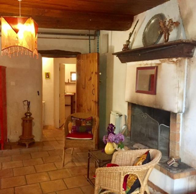 Bed and Breakfast Mas Des Nabieres Saint-Martial  Exterior foto